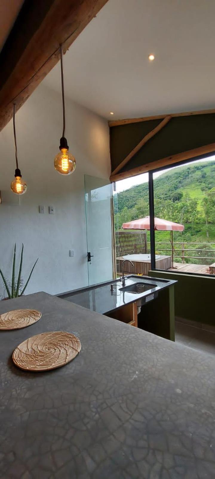 Bangalo Luxo Entre Lindas Cachoeiras بايبيندي المظهر الخارجي الصورة